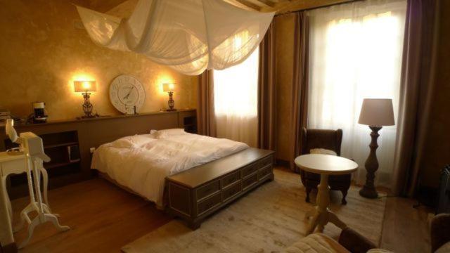 Bed and Breakfast Les Demeures De Marie Pace  Номер фото